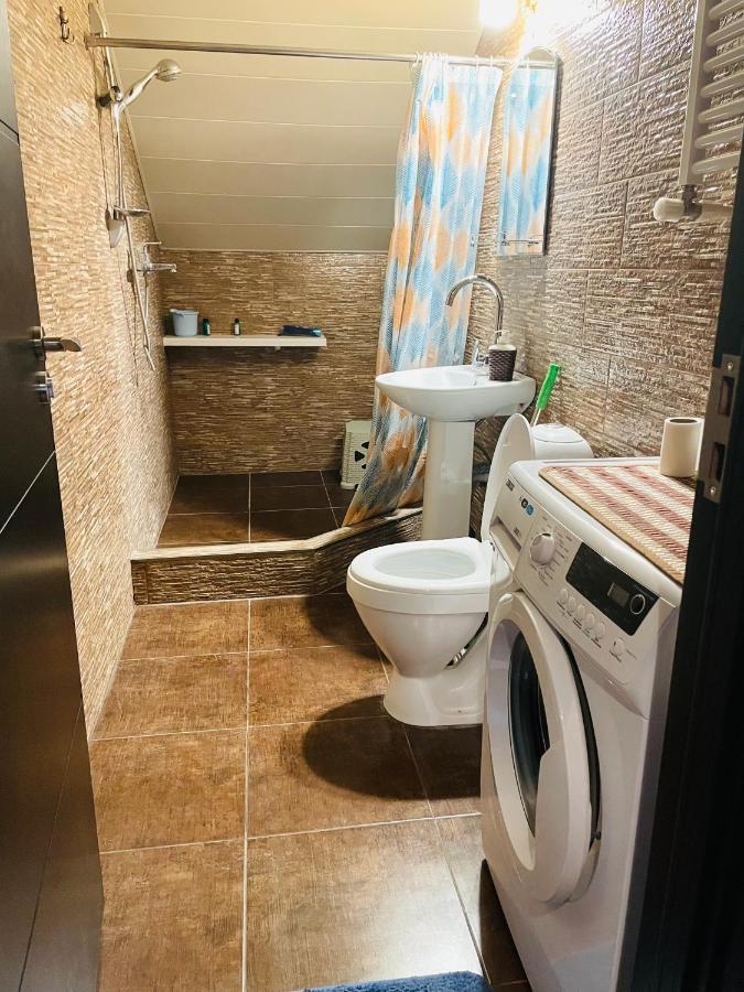Beautiful Apartment On Atoneli Tbilisi Luaran gambar